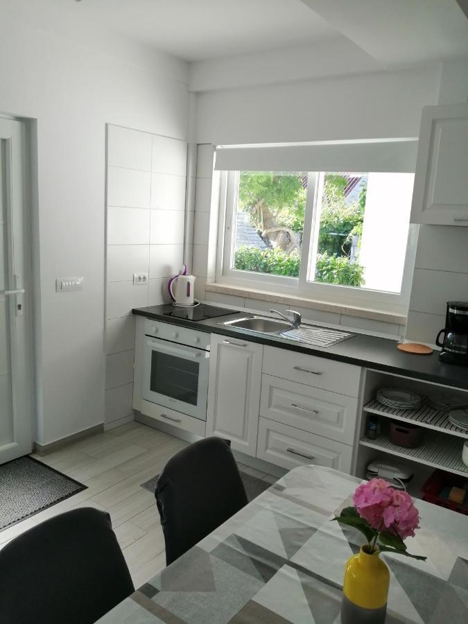 Apartman Lucija Korčula Екстериор снимка