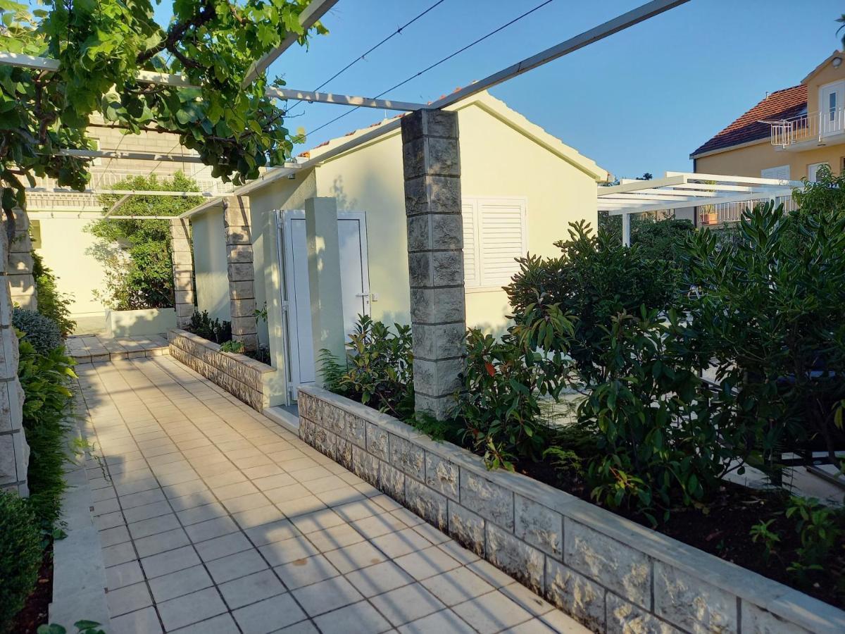 Apartman Lucija Korčula Екстериор снимка