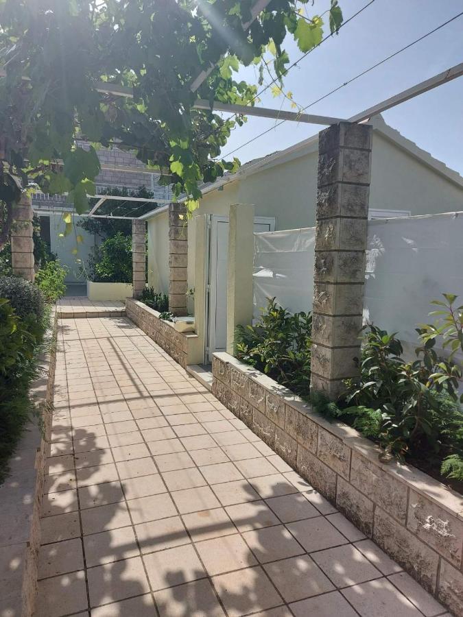 Apartman Lucija Korčula Екстериор снимка