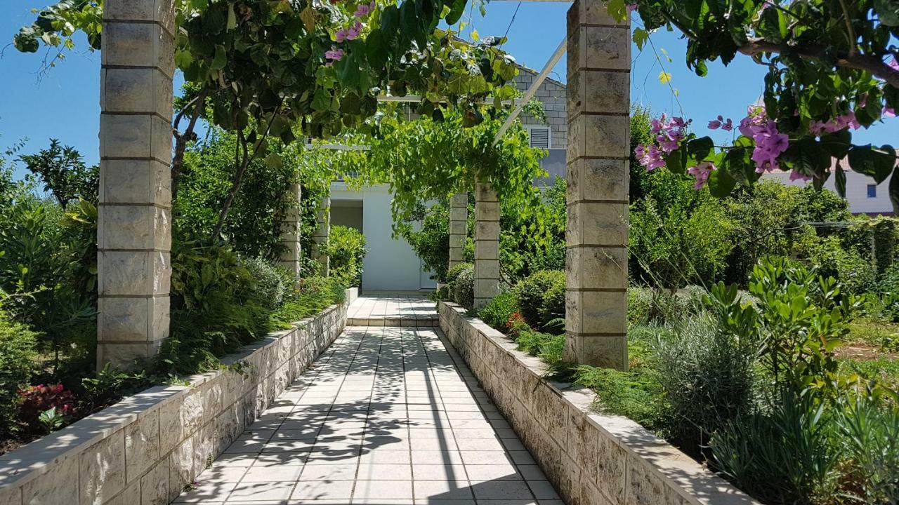 Apartman Lucija Korčula Екстериор снимка